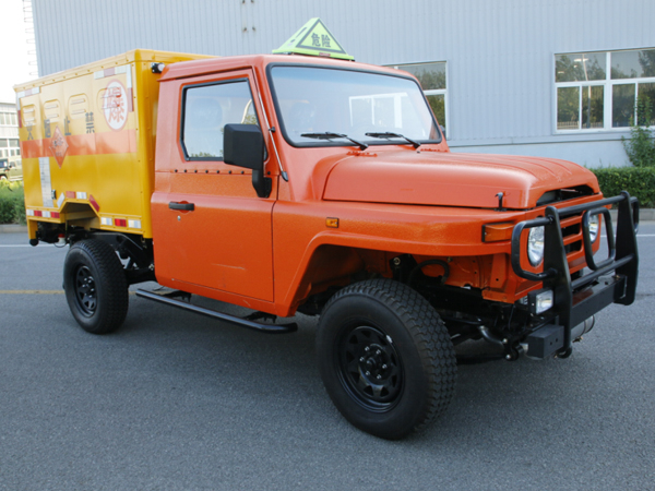 FCB-1.5無(wú)軌爆破器材運(yùn)輸車(chē)